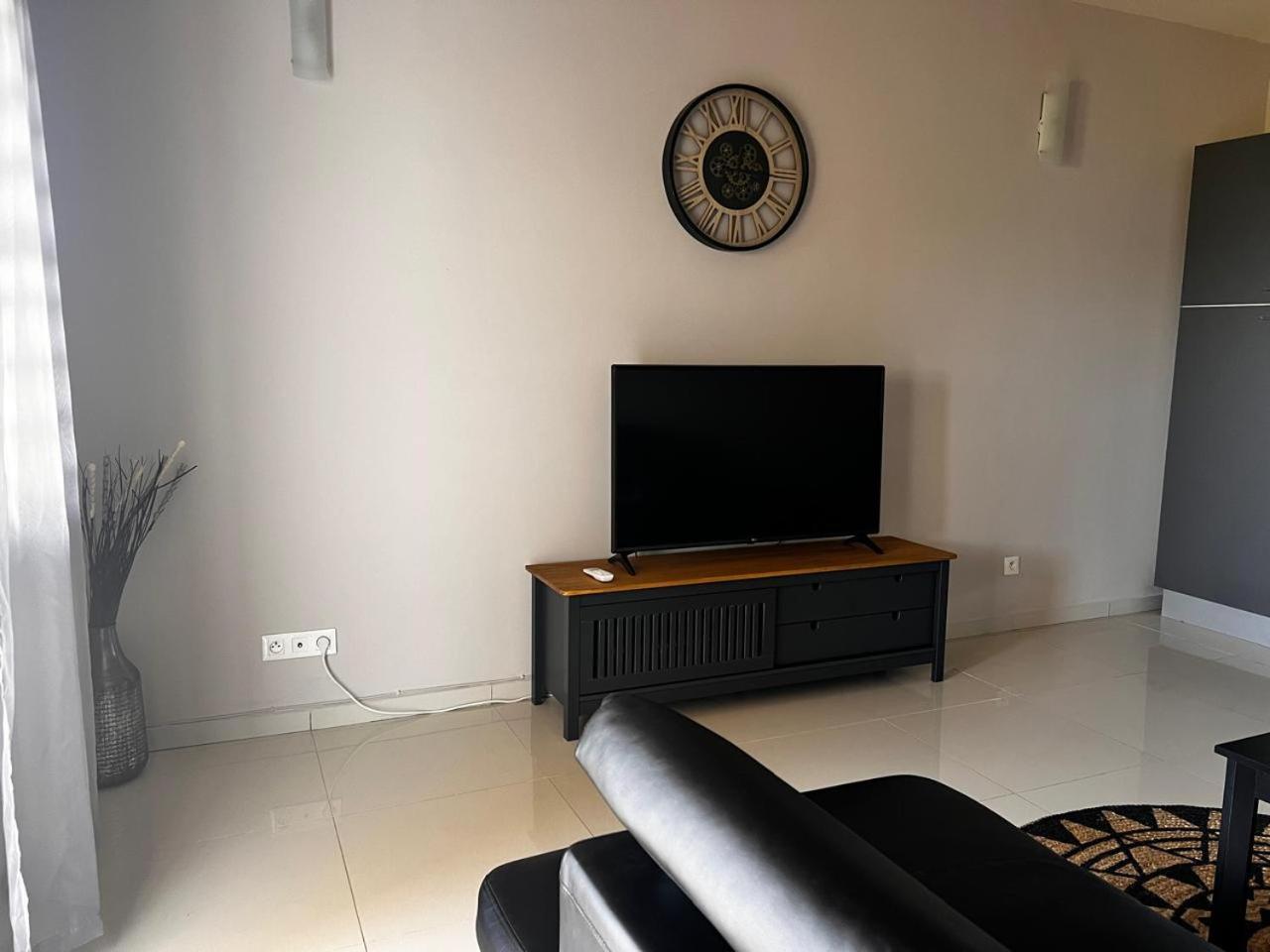 The Little Heaven Apartment Baie Nettle ภายนอก รูปภาพ